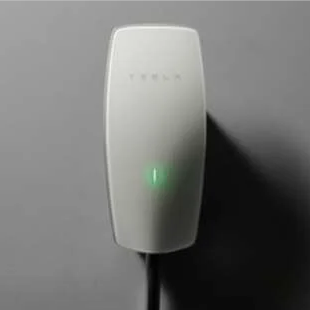 Tesla Wall Connector complimentary with every Tesla order in Malaysia, deal valid until October 2023